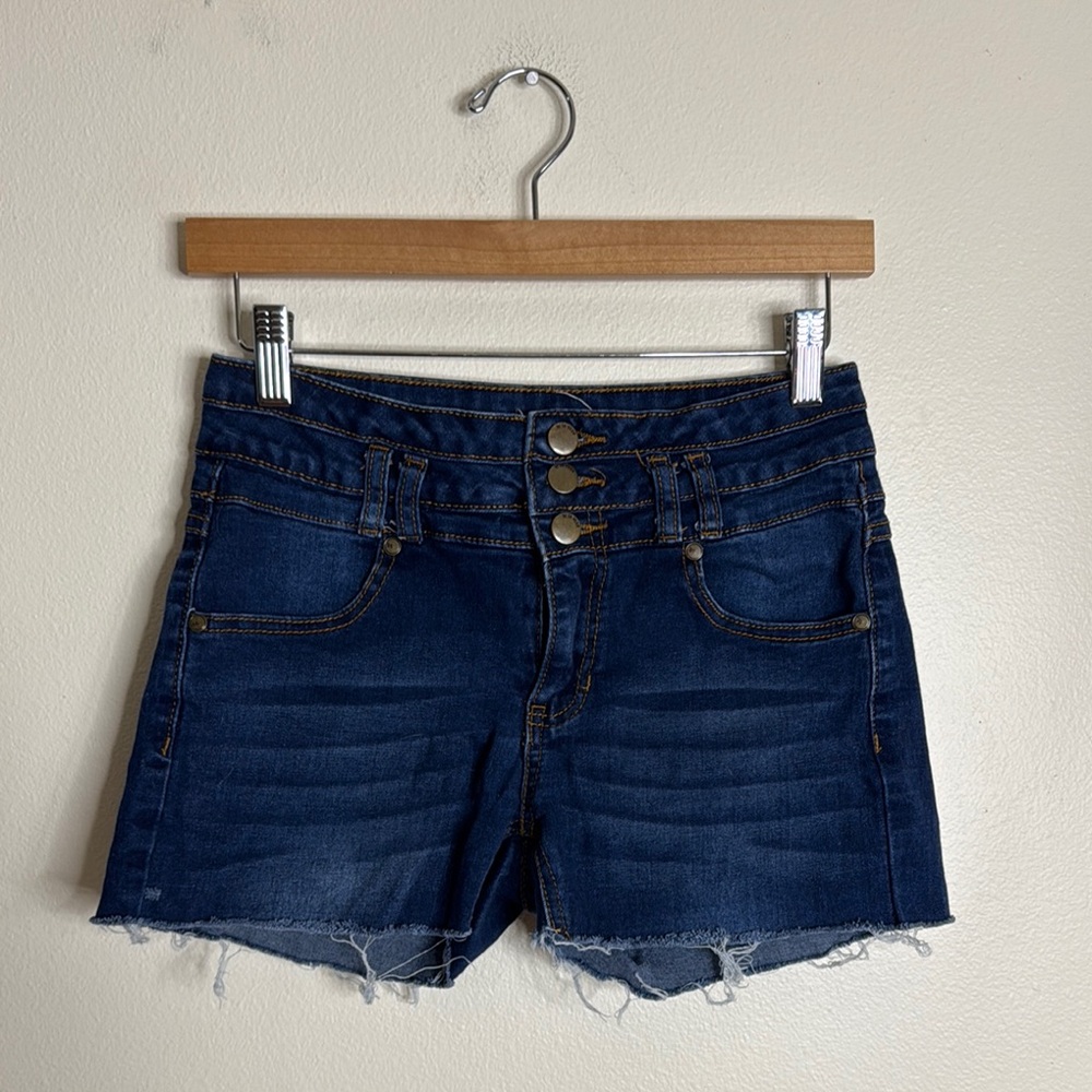 Deja bleu ladies cute Y2K cutoff dark denim shorts size 7 high waisted